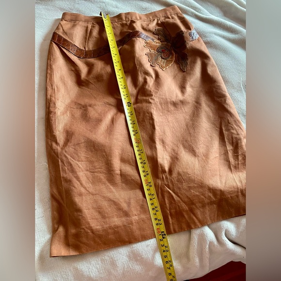 GUCCI vintage pencil skirt size 44 - Picture 9 of 9